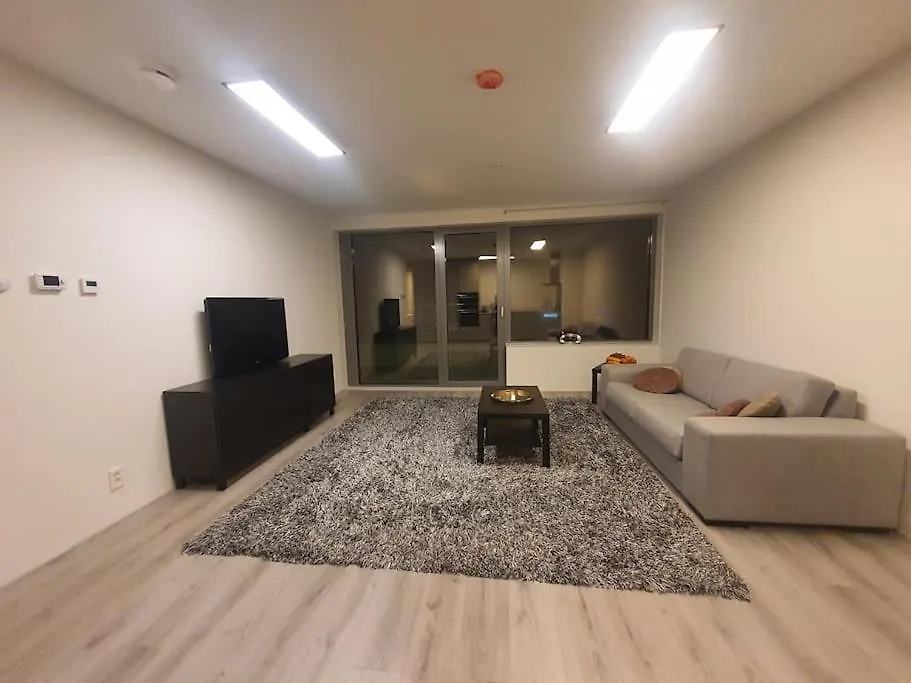 Cool Tower Apartment Rotterdam
